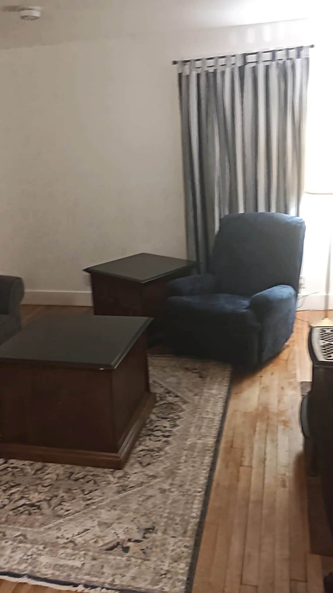 Building Photo - 28 Cedar St