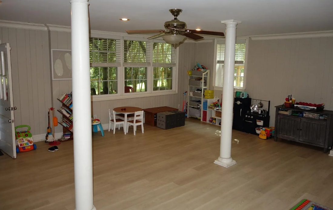 Building Photo - 530 Cooper Dr