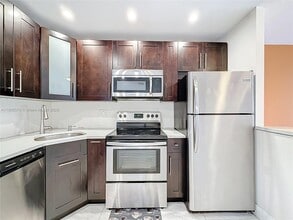 Building Photo - 2686 NW 60th Way