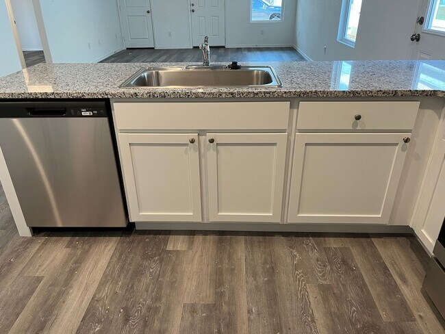 Building Photo - Dream Home in Seguin- 3 Bedroom / 2 Bath -...
