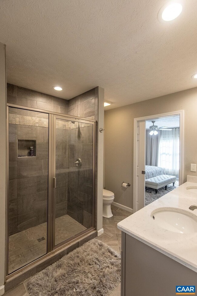 Building Photo - 15 Collinswood Wy