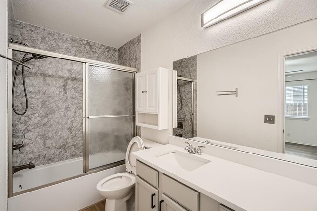 Building Photo - 6937 Sabrina Dr
