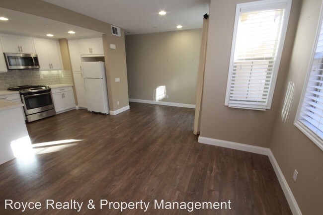 Building Photo - 2 br, 2.5 bath House - 5030 Juneberry Ct