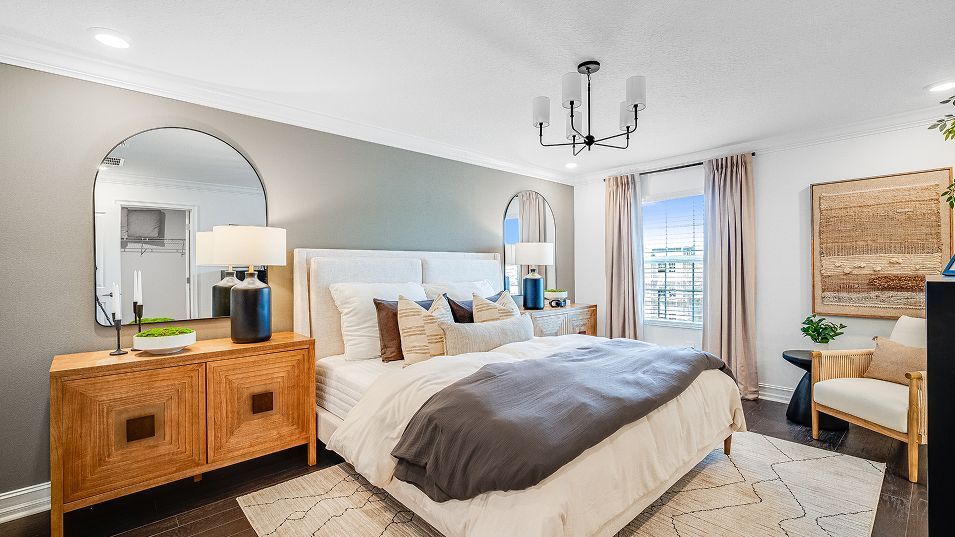 Building Photo - 4510 S Manhattan Ave