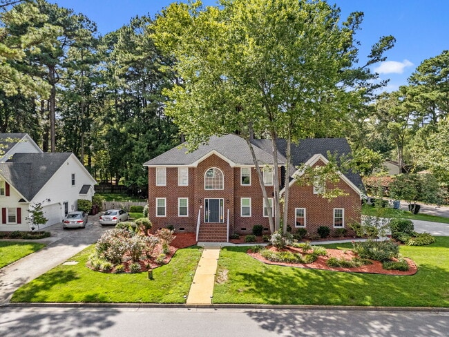 Building Photo - 951 Forest Lakes Cir