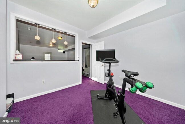 Building Photo - 1504 Larel Ct