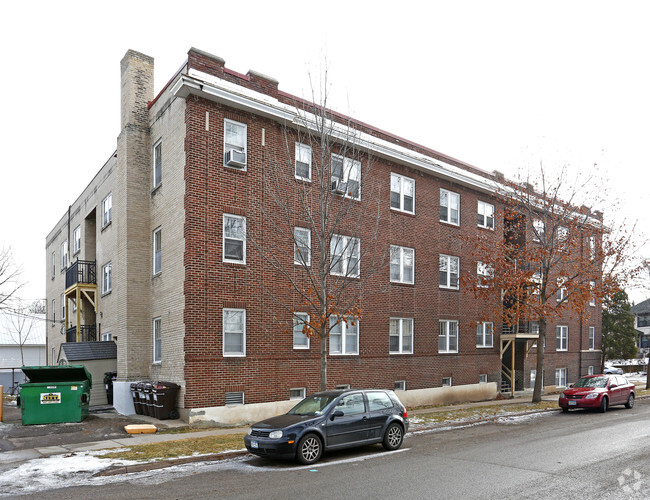 Building Photo - Portland Avenue Apartments