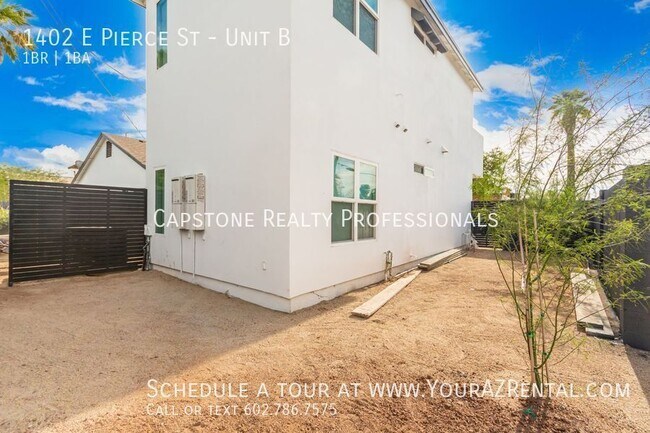 Building Photo - 1402 E Pierce St