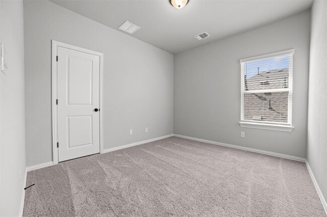 Building Photo - 112 Grayson Elm Pass