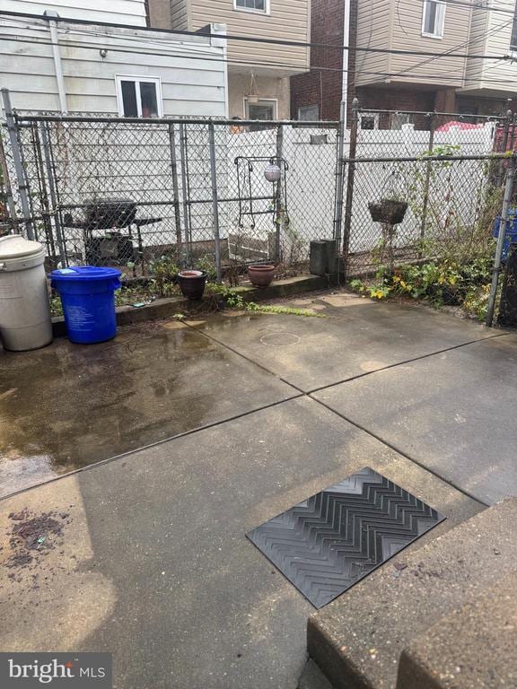 Building Photo - 3412 Salmon St