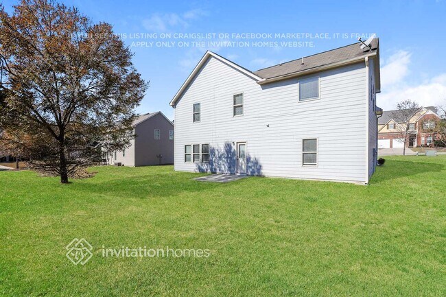 Building Photo - 3215 Franklin St