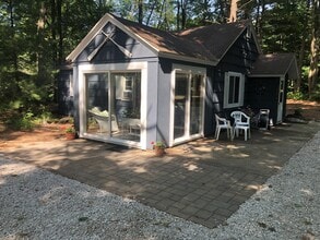 Building Photo - 4906 Rosabelle Beach Ave
