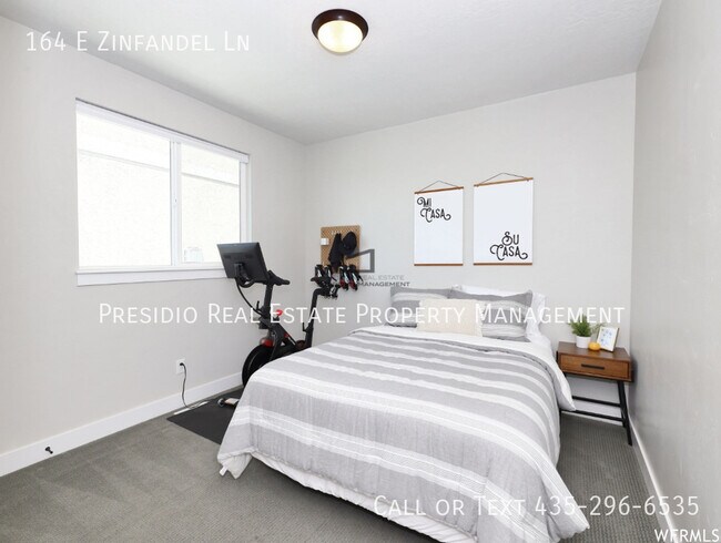 Building Photo - 164 E Zinfandel Ln