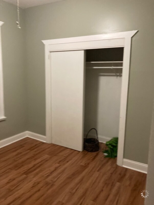 Building Photo - 3336 W Chicago Ave