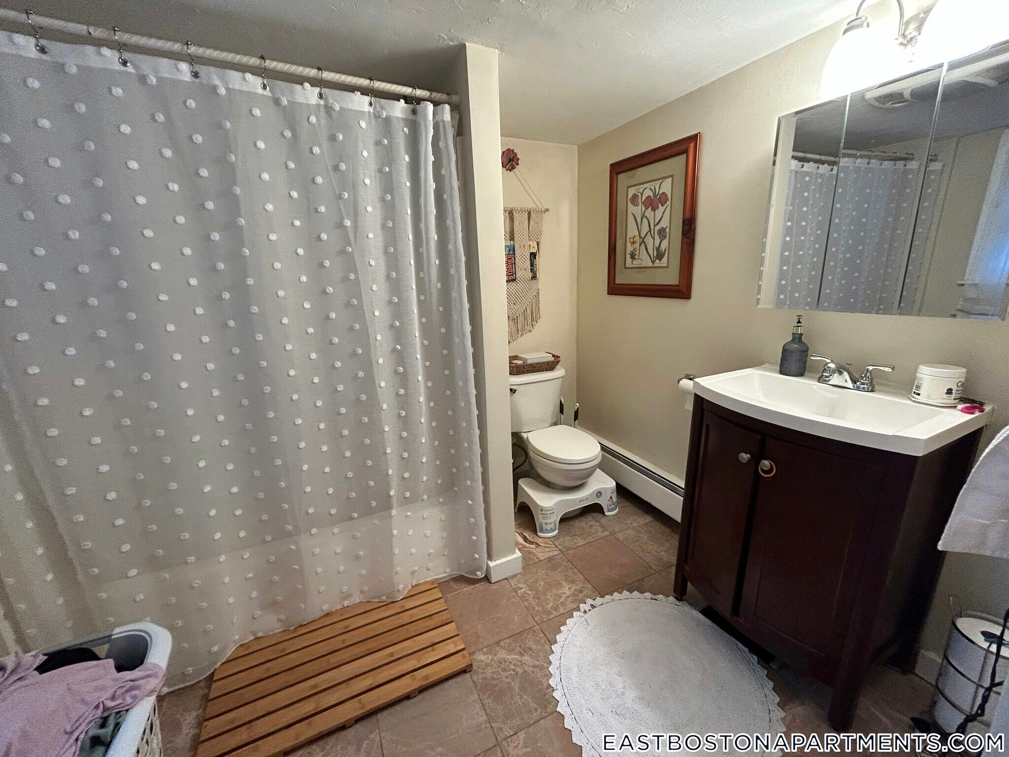 Building Photo - 249 Bennington St