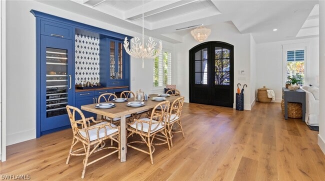 Building Photo - 844 8th St S