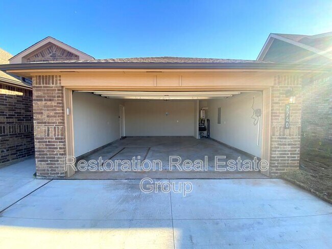 Building Photo - 2740 Alice Wy