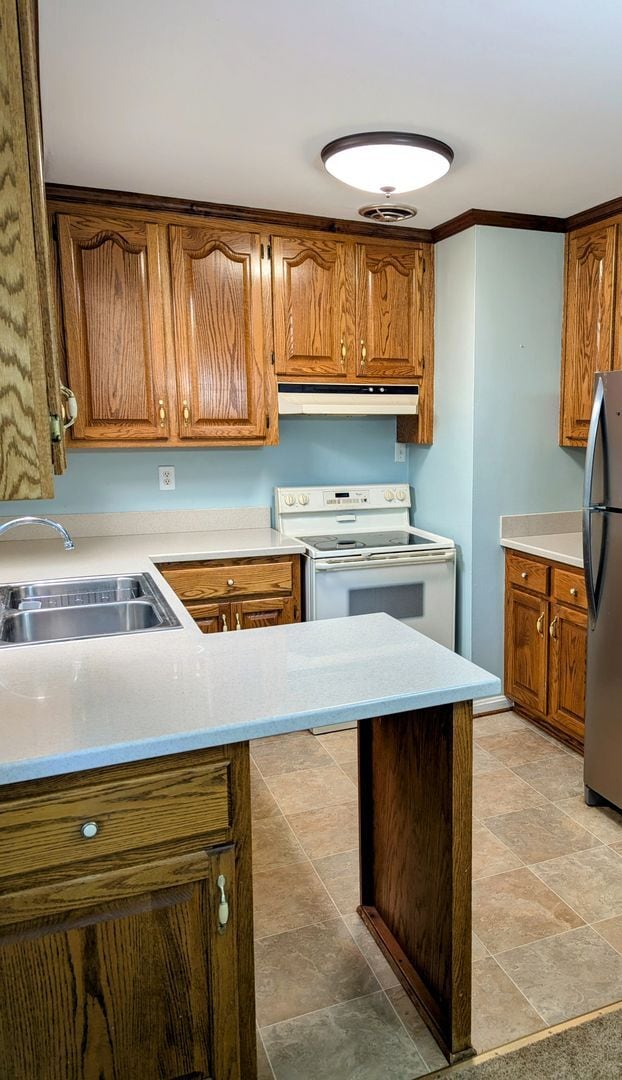 Building Photo - Fully Updated 3 Bedroom Home For Rent