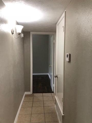 Building Photo - 3100 Boxwood Ln