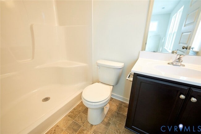 Building Photo - 214 Greenpark Rd