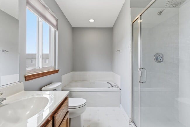 Building Photo - 1604 Tara Belle Pkwy