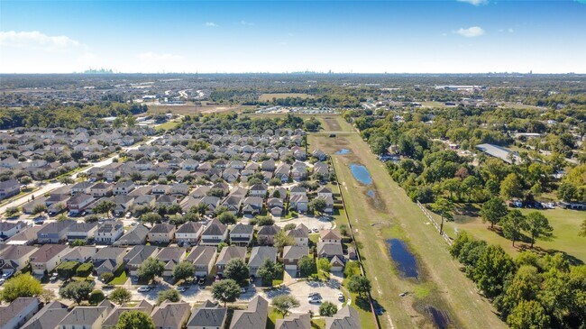 Building Photo - 2851 Magnolia Hill Trail