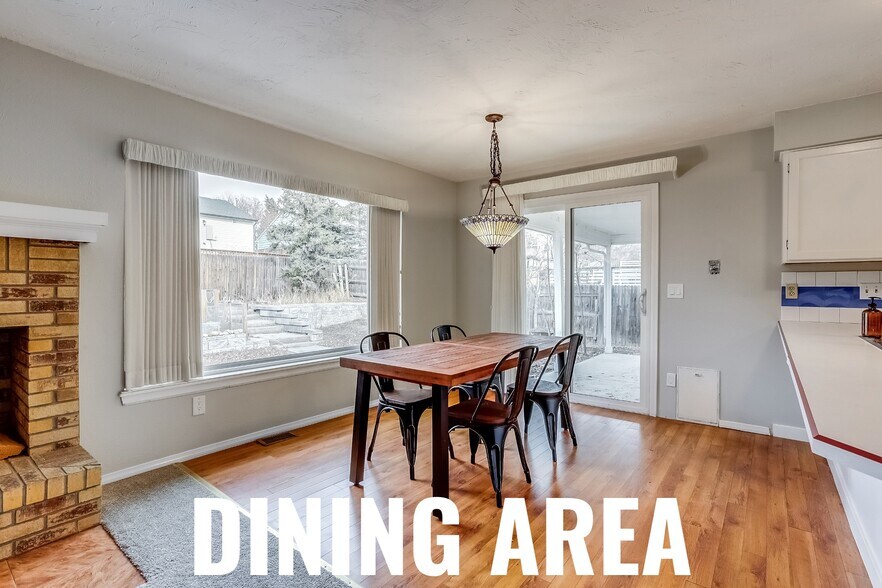 Building Photo - 3149 N Oak Cir