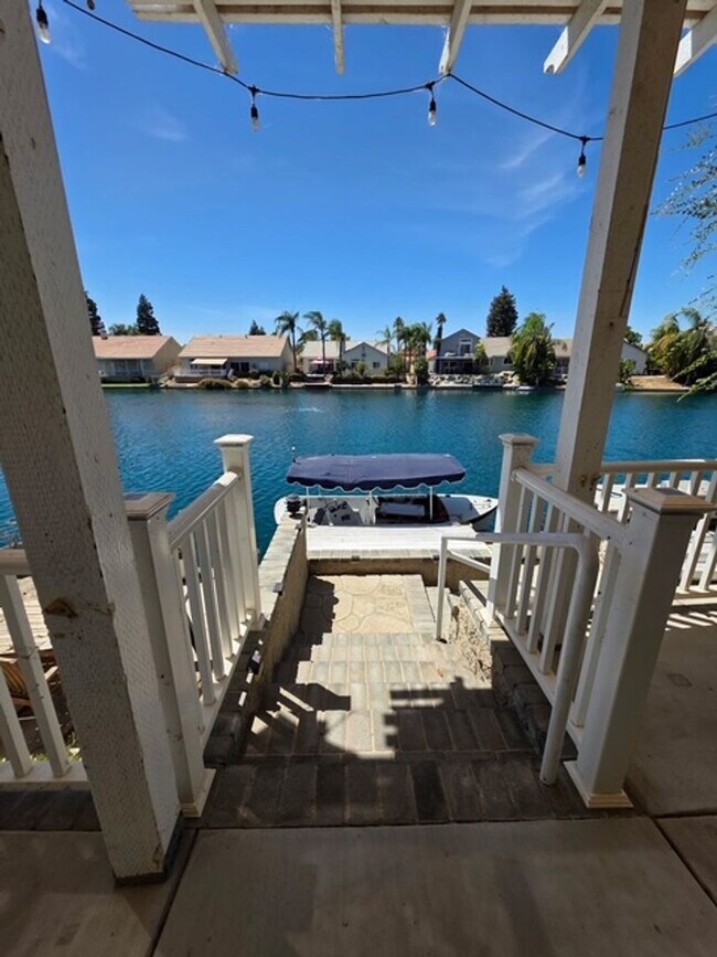 Building Photo - 8309 Waterfield Dr