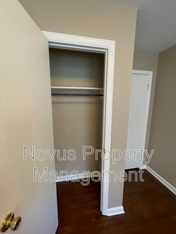Building Photo - 271 Castleman Rd