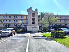 Building Photo - 6795 Huntington Ln
