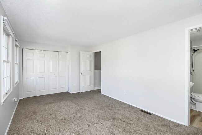 Building Photo - 1524 Waybridge Ln