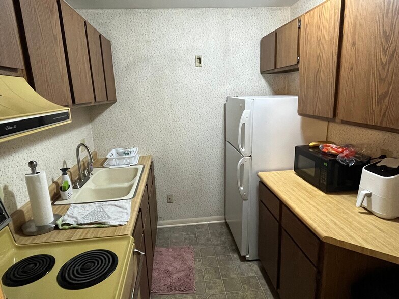 Building Photo - 525 Richland Ave