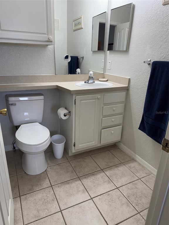 Building Photo - 8813 Dunes Ct