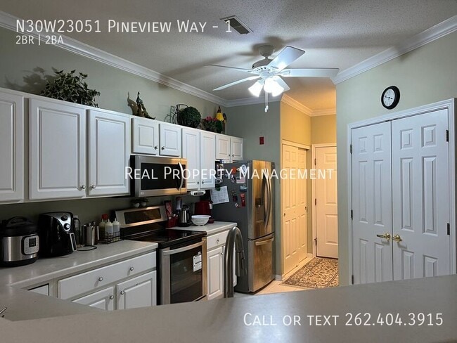 Building Photo - N30W23051 Pineview Way