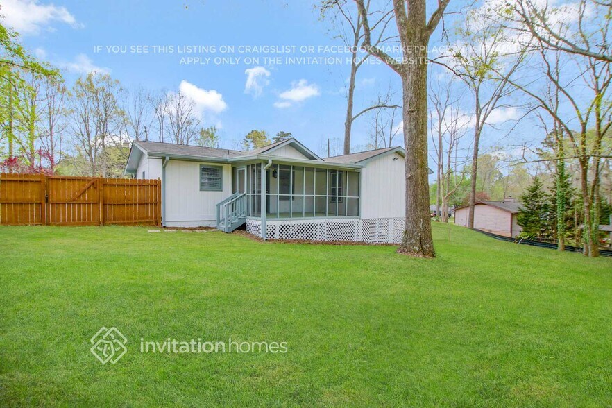 Building Photo - 2960 Goldmine Rd