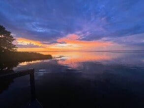 Building Photo - 1021 Temple Grove Pl