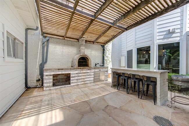 Building Photo - 438 E Fair Harbor Ln
