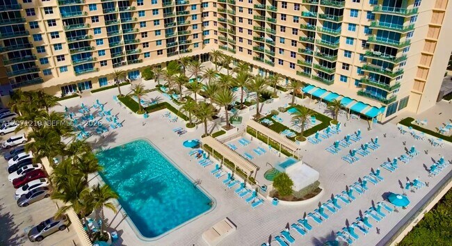 Building Photo - 2501 S Ocean Dr
