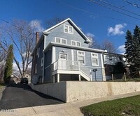 Building Photo - 2208 12th St