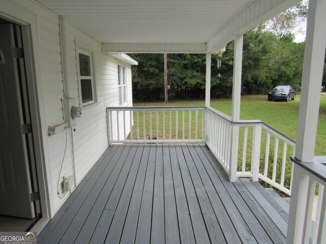 Building Photo - 112 Judy Ave