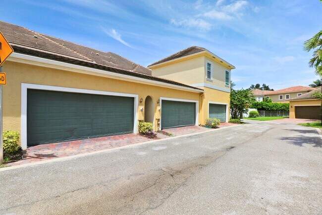 Building Photo - 151 Mulligan Pl