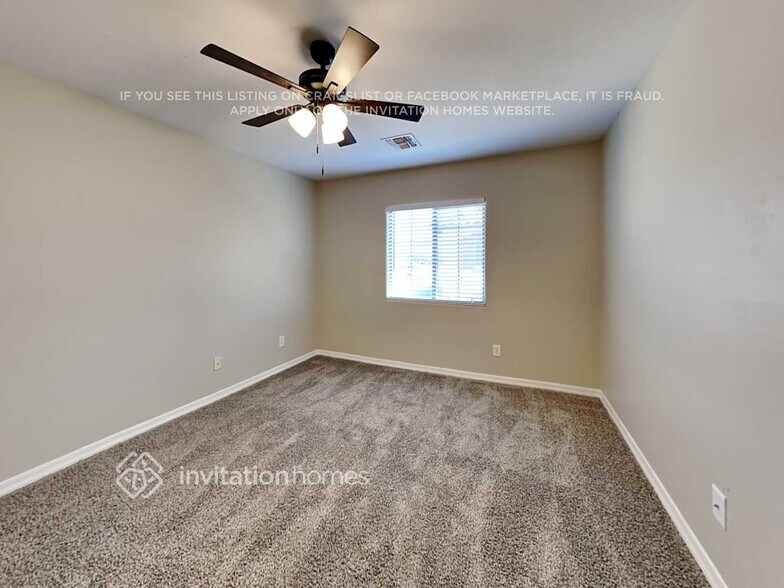 Building Photo - 6933 S 7th Ln