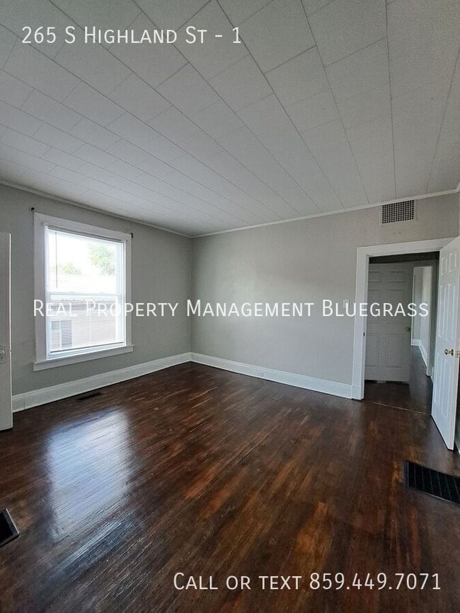 Building Photo - 265 S Highland St
