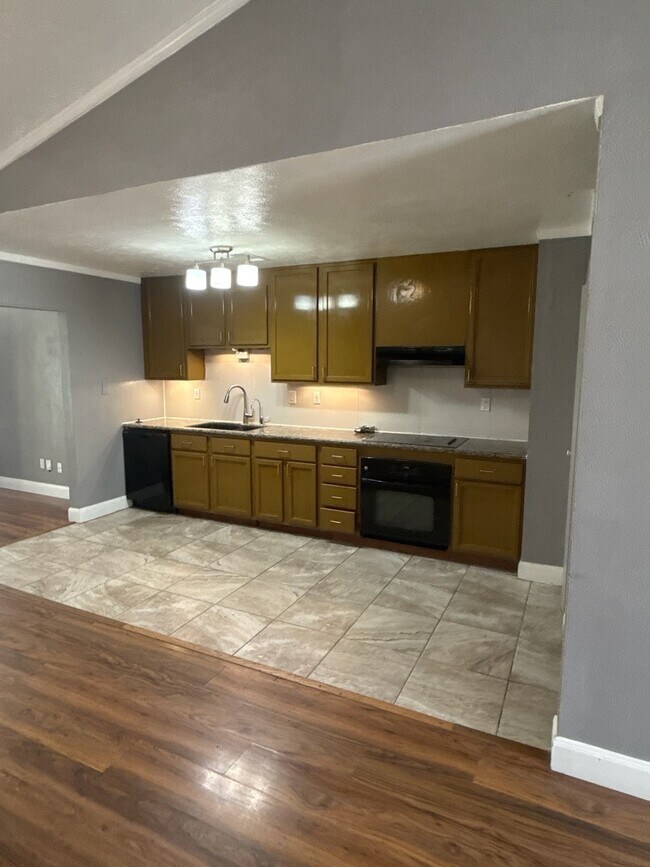 Building Photo - 22726 Melham Ln