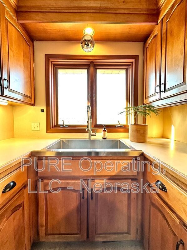 Building Photo - 1024 N 74th Ave