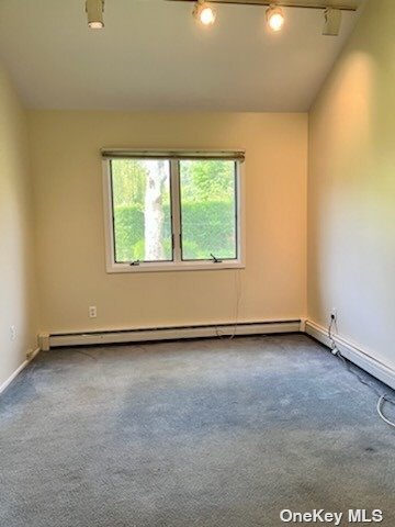Building Photo - 22 Furwood Dr