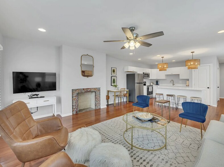 Building Photo - 1023 Maxwell Ave