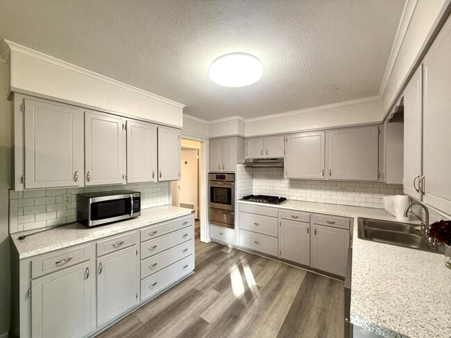 Building Photo - 2843 Kaylin Dr