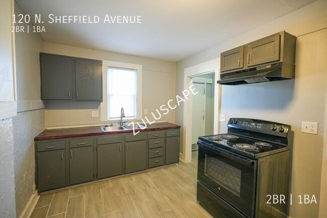 Building Photo - 120 N Sheffield Ave