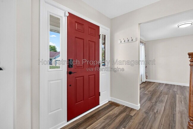 Building Photo - 6910 Emmons Dr